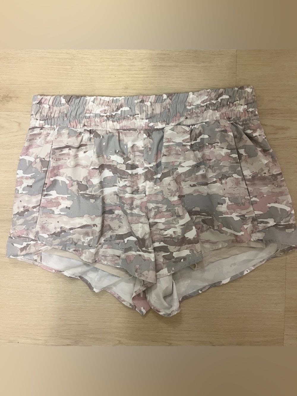 Avia Athletic Running Shorts Lined Neutral Camo Print Women’s L